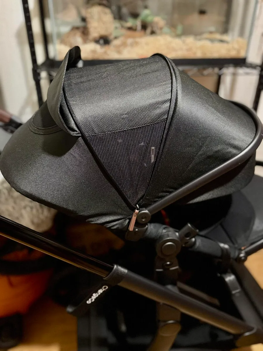 Fotografie client — cărucior convertibil Momcozy ChangeGo
